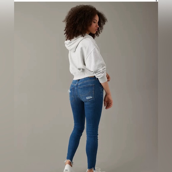 American Eagle Next Level Curvy Patched High-Waisted Jegging - Picture 2 of 6